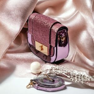 WOMEN’S VEGAN LEATHER MESSENGER GLITTER BAG